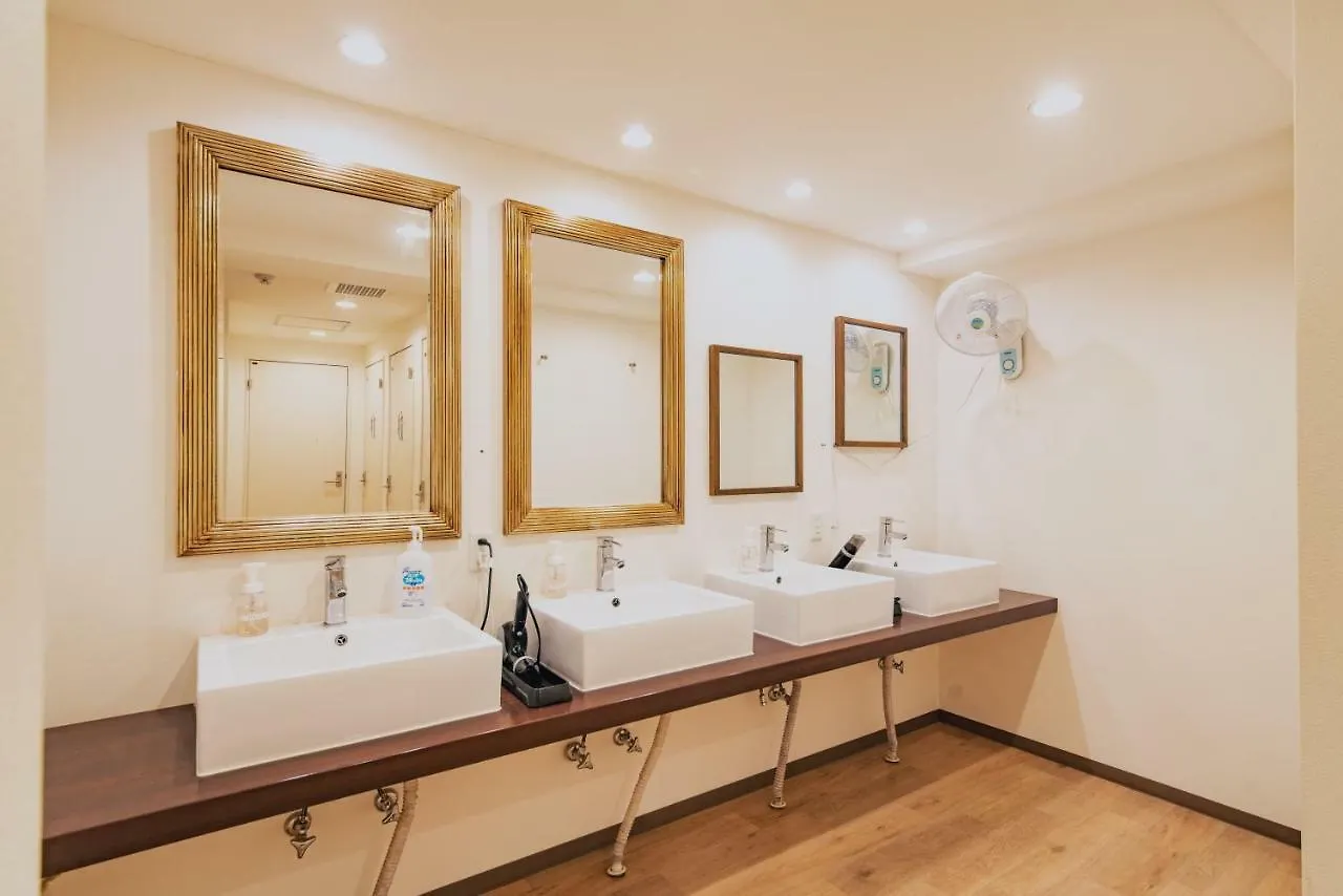 Ark Guest House Namba 大阪市 0*,