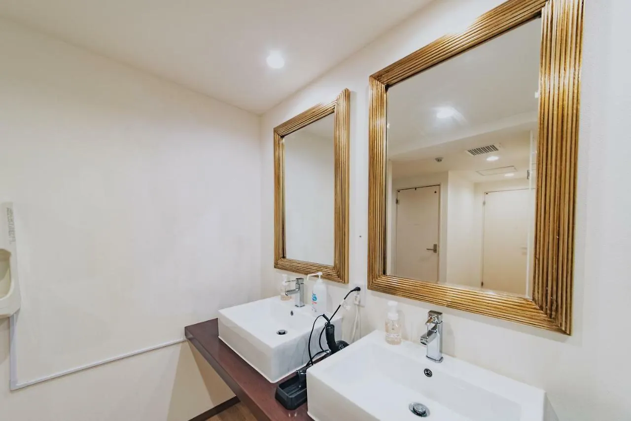 Ark Guest House Namba 大阪市 ホステル